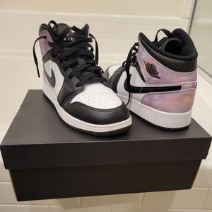 Air 1 Jordan black white purple pink